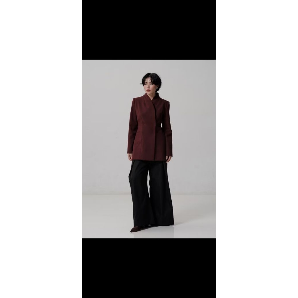 blazer gemme x olivia lazuardy