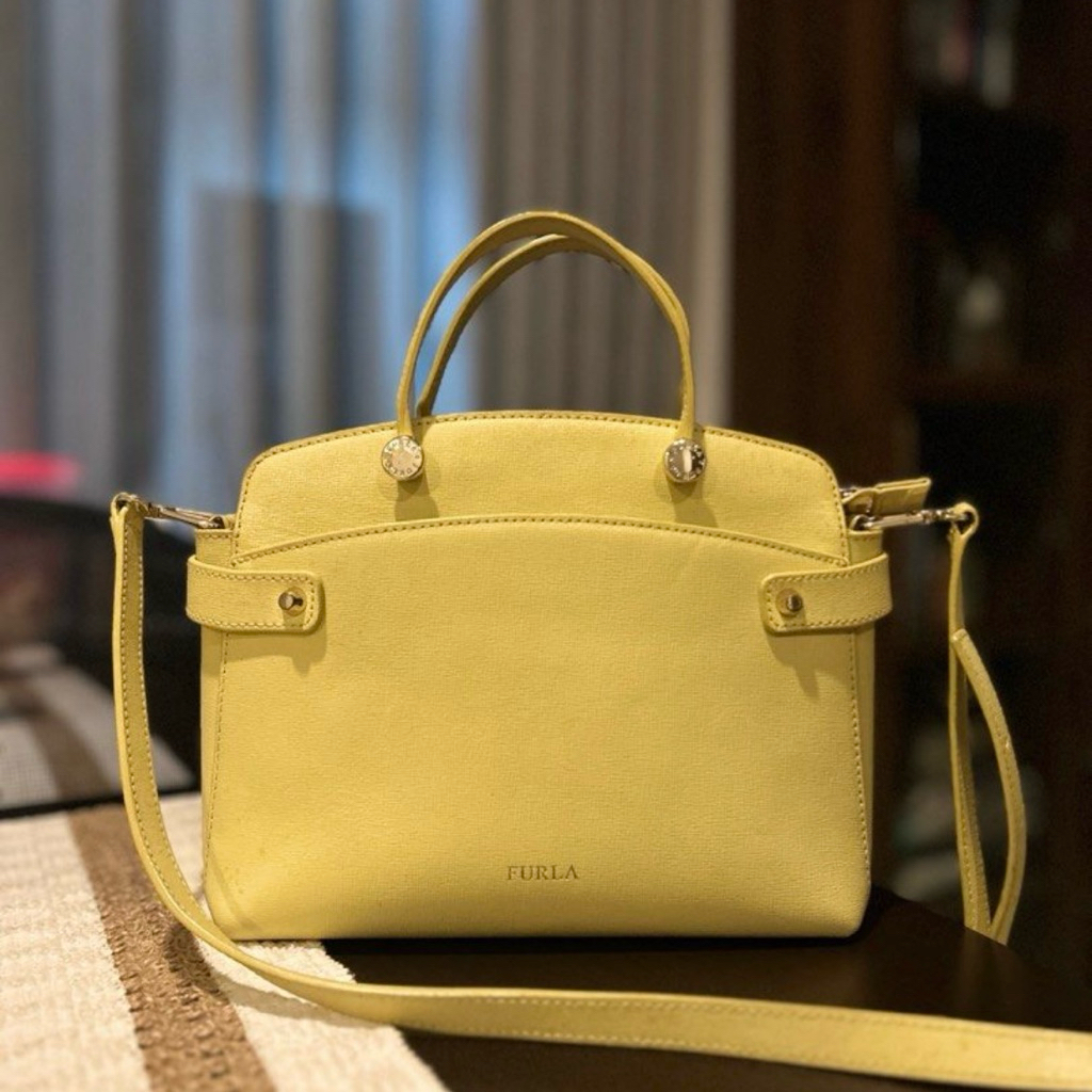 preeloved furla bag agatha small