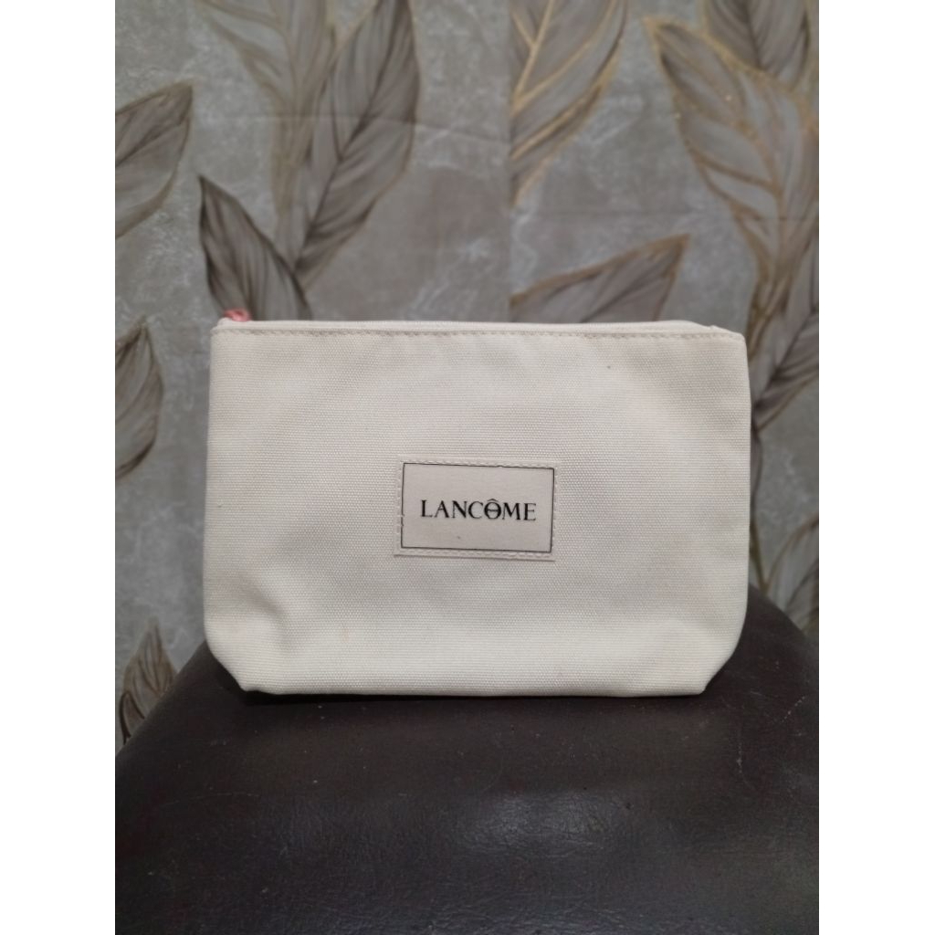 pouch kosmetik Lancome cream
