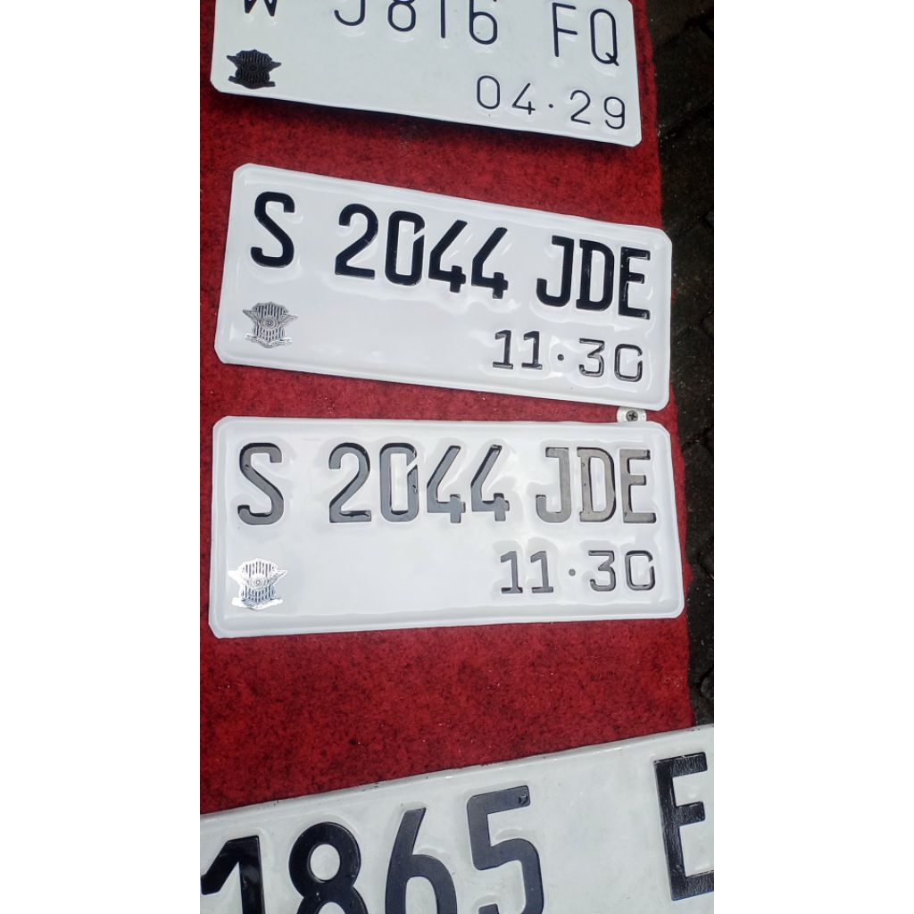 Plat Nomor motor standar Samsat