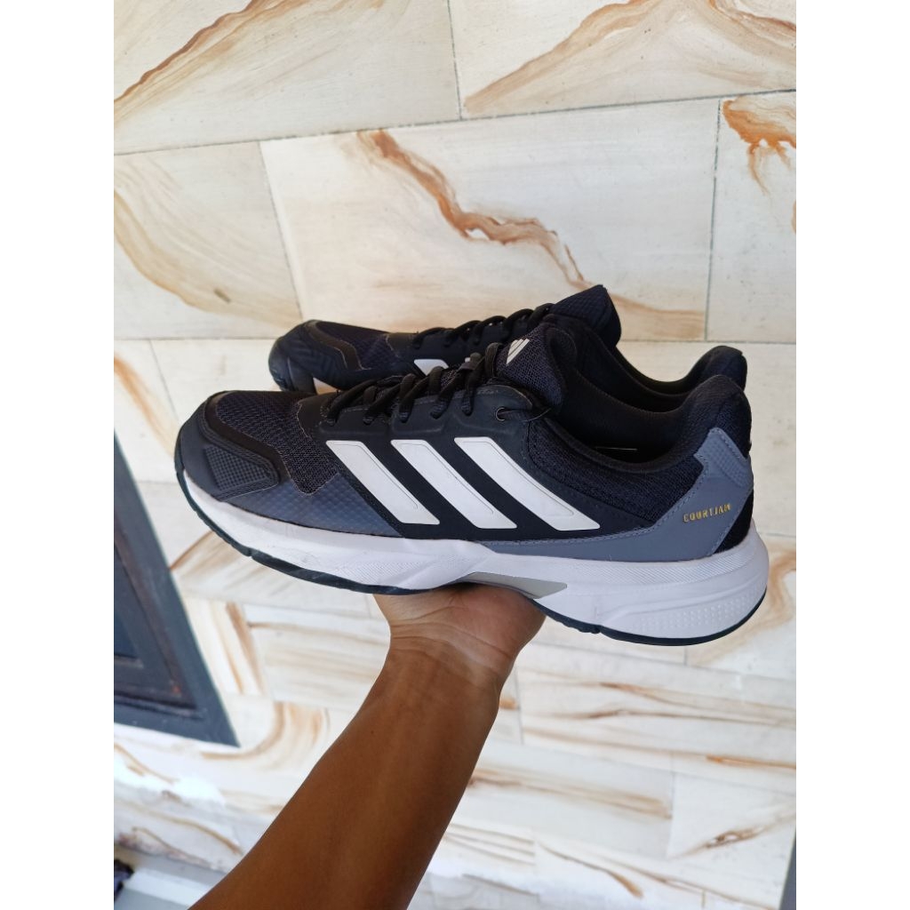 adidas tenis/padel size 45