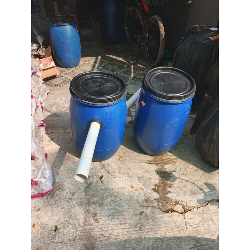 2 tong filter kolam ikan koi