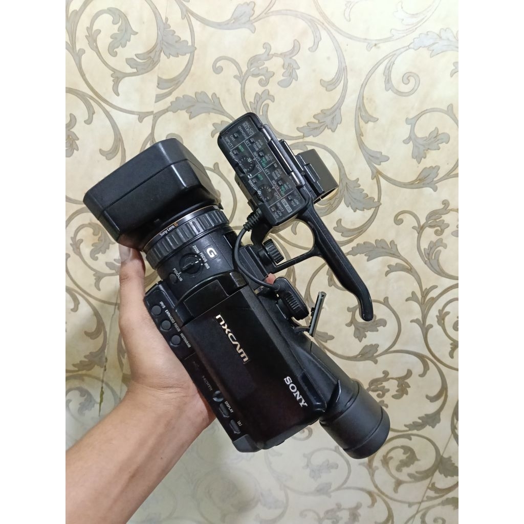 HENDICAM SONY HXR NX70P MURAH COCOK UNTUK LIVE STREAMING DLL