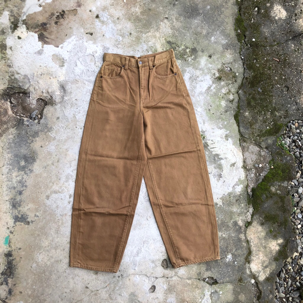 Uniqlo denim baggy/ballon pants ( second/bekas )