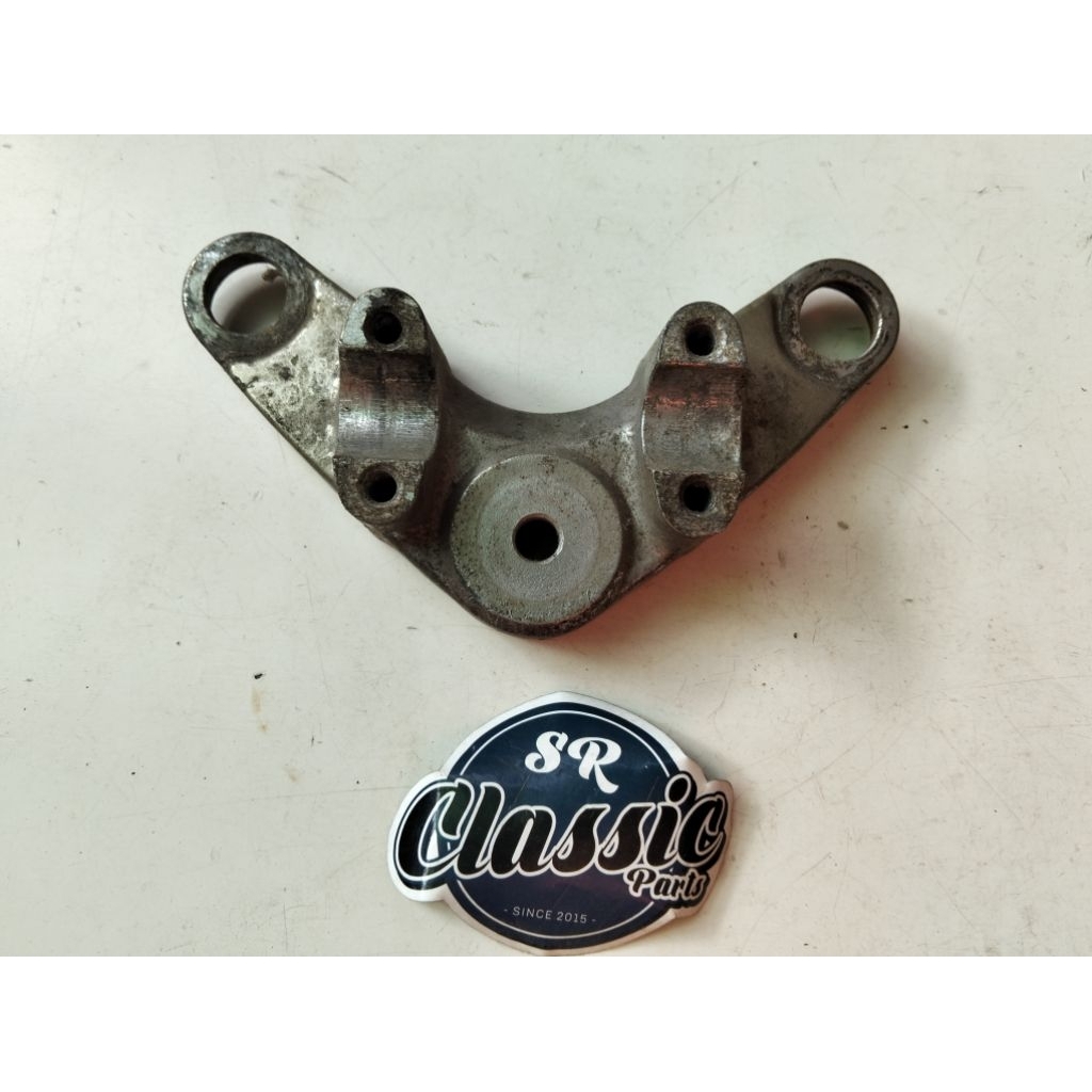 segitiga atas suzuki a100 econos ori