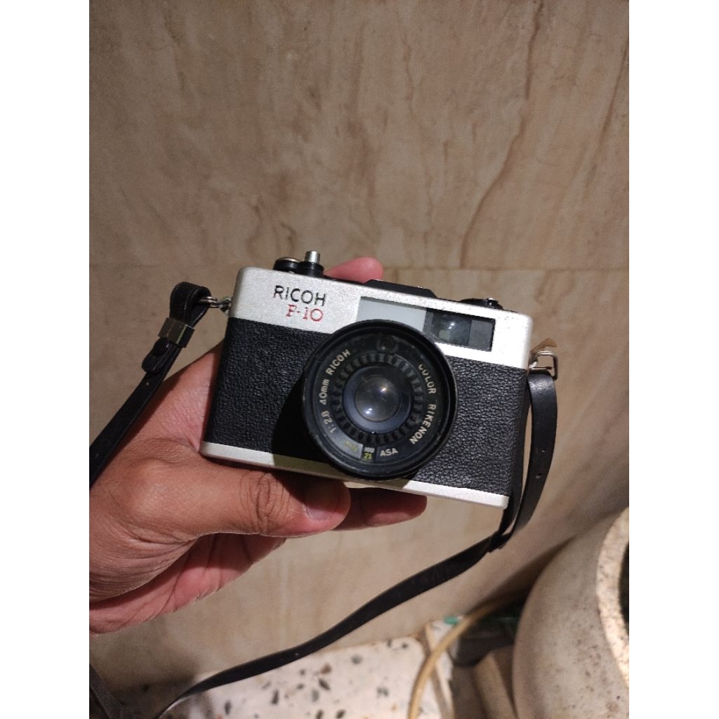 Kamera ricoh F-10 untested
