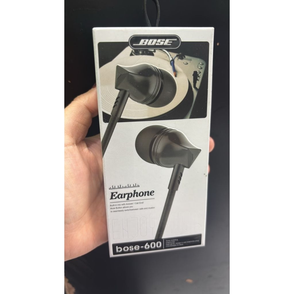 Earphone Bose-600