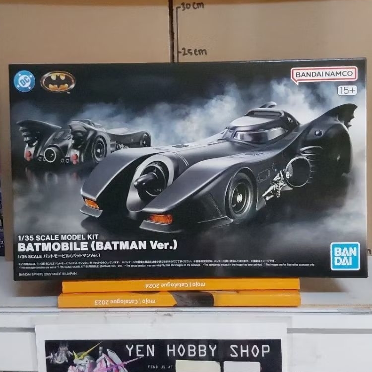 GUNDAM MODEL KIT BATMOBILE (BATMAN) 62185 (ORIGINAL BANDAI)