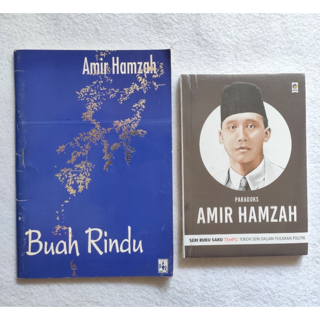 [BUKU ORIGINAL]PAKET BUKU AMIR HAMZAH/KUMPULAN PUISI BUAH RINDU AMIR HAMZAH/BIOGRAFI AMIR HAMZAH TER