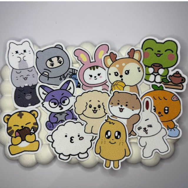 STICKER SEVENTEEN KPOP / STICKER GLITTERY GLOSSY SEVENTEEN KPOP CHIBI / STICKER KPOP SEVENTEEN GLITT