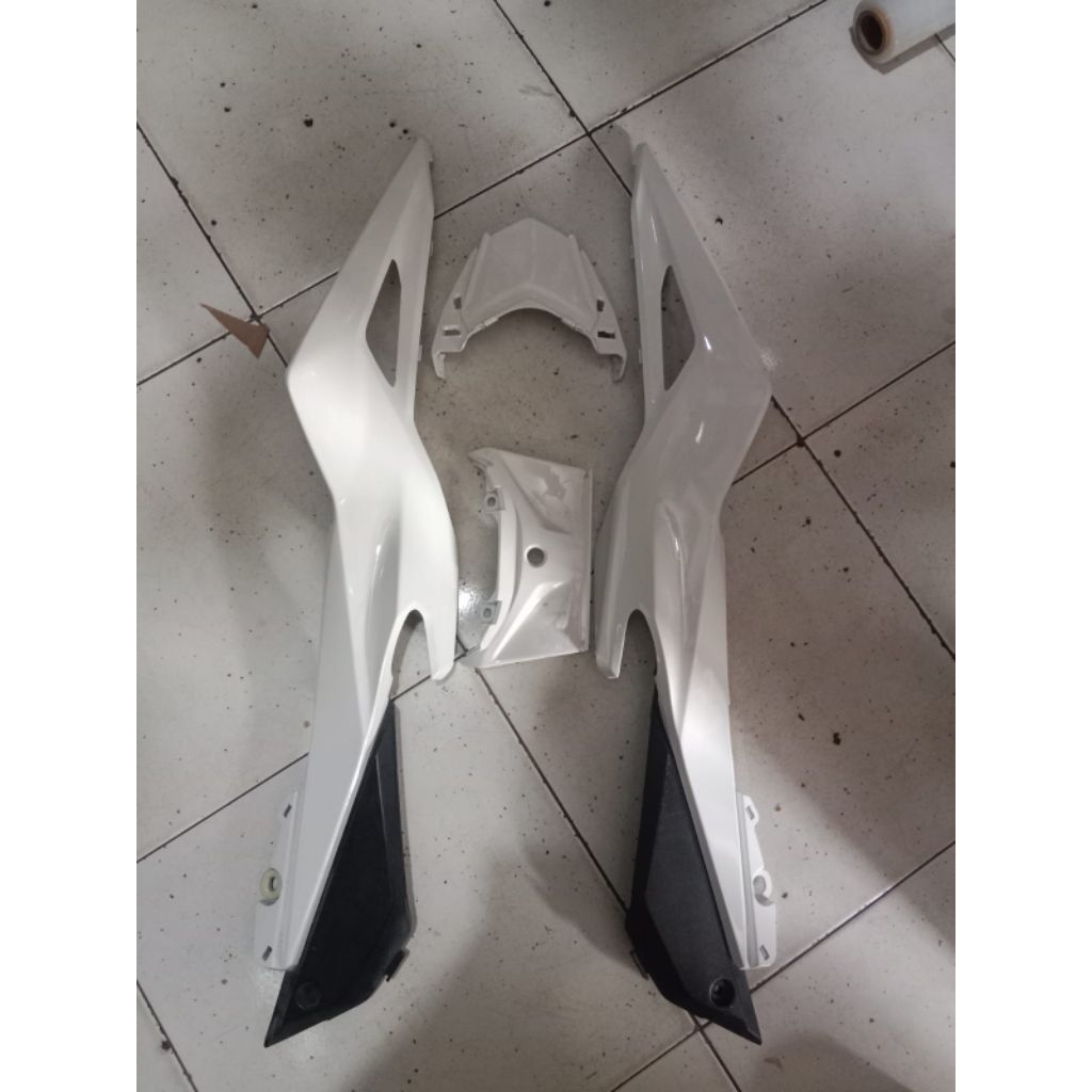 bodi belakang cbr 150 r 2016-2020