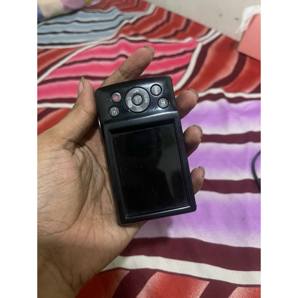 ixus 185