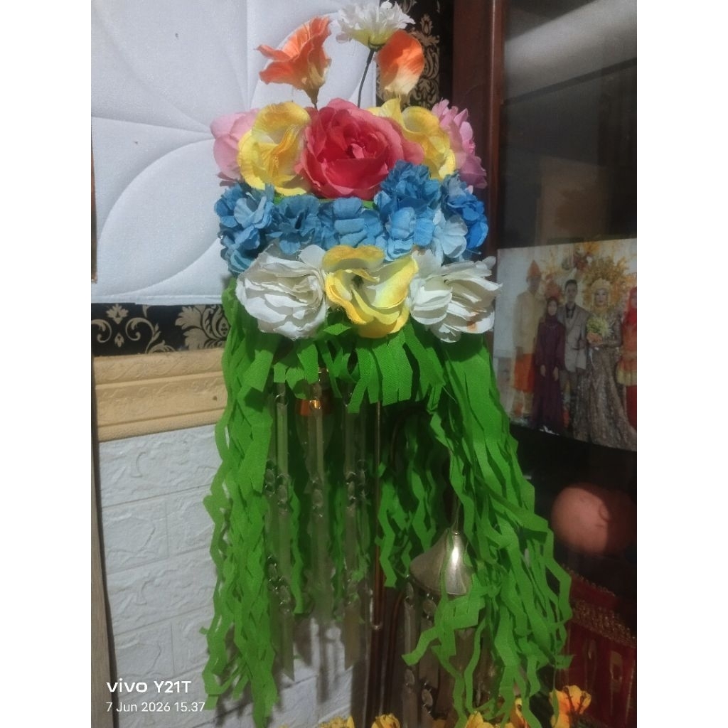 mahkota/omprok seblang olehsari