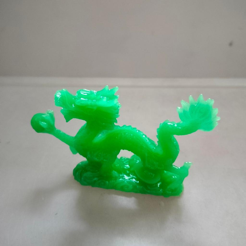 patung naga mutiara giok green dragon small size