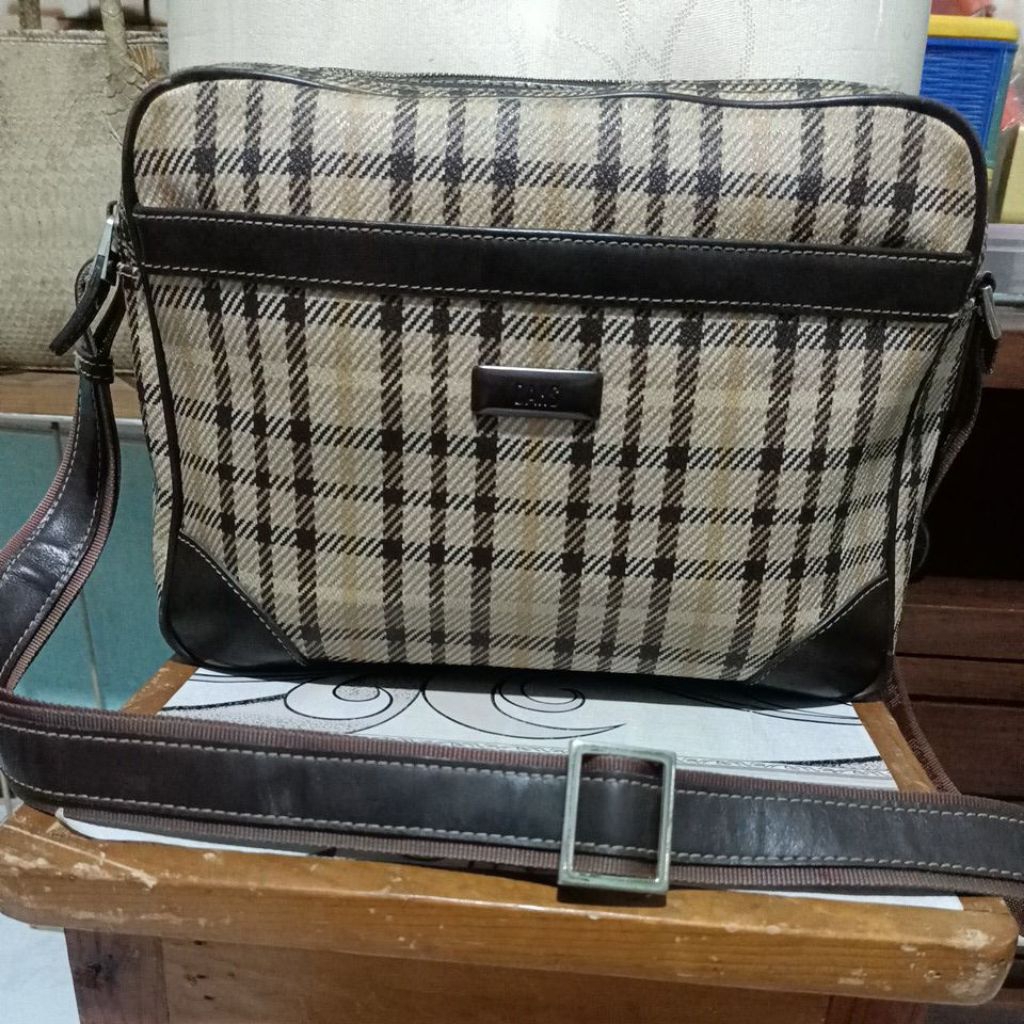 tas DAKS original preloved