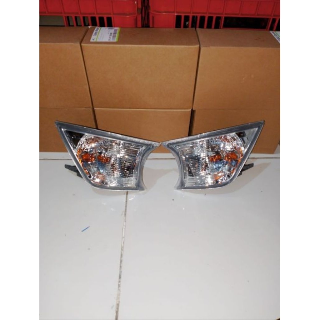 lampu sein Innova reborn 2016