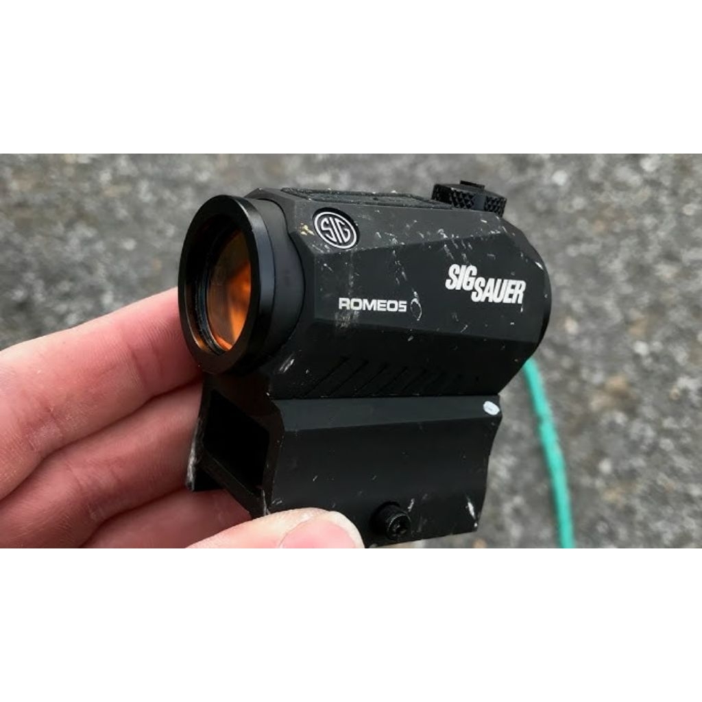 SIG SAUER ROMEO 5