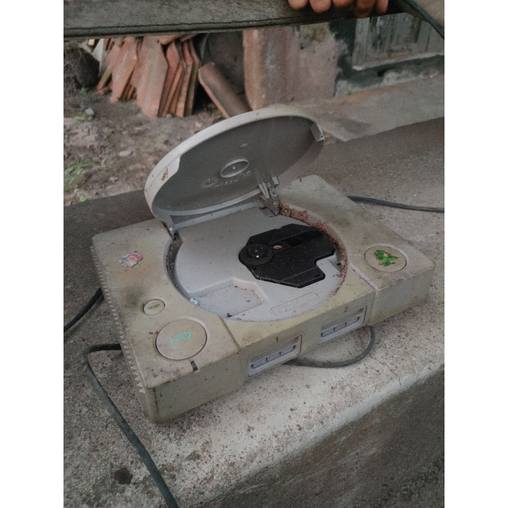 Playstation 1 PS1 Rusak