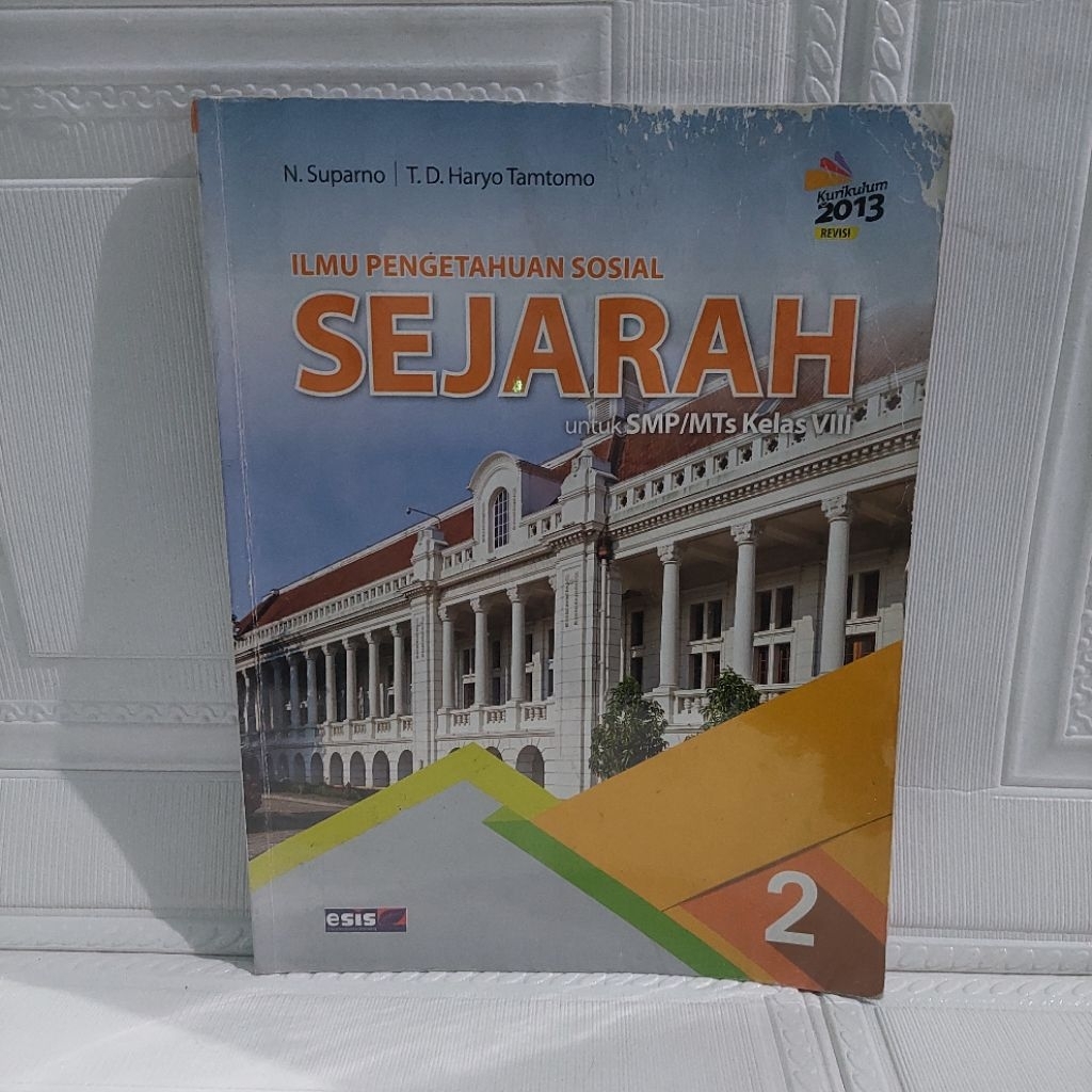 BUKU IPS SEJARAH KELAS 2SMP PENERBIT ESIS