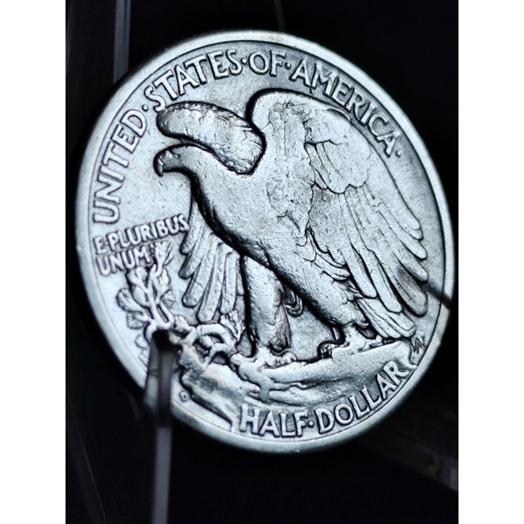 koin perak kuno asli walking liberty 1945