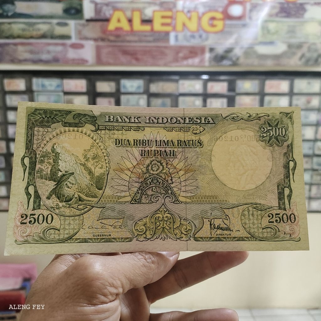uang kuno 2500 Rupiah Komodo 1957