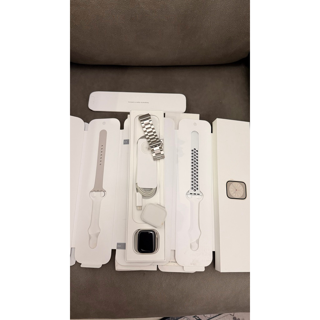 Preloved Apple watch series 8 ibox