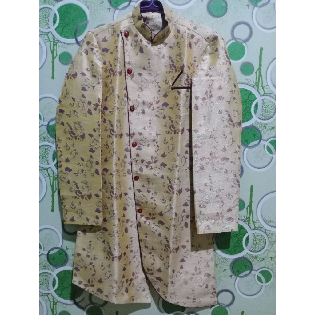 kurta/Sherwani