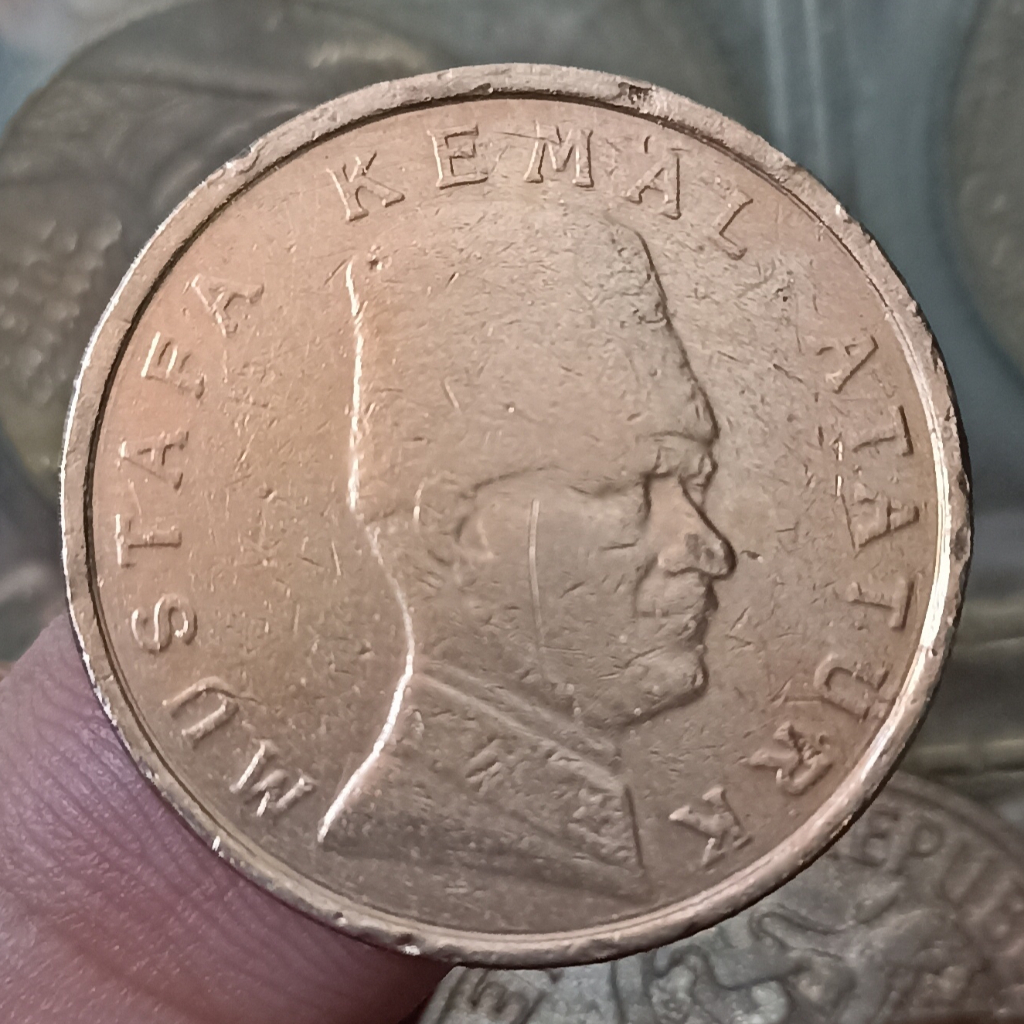 Koin Kuno Turki 100 000 Lira 75th Anniversary of the Republic of Turkey