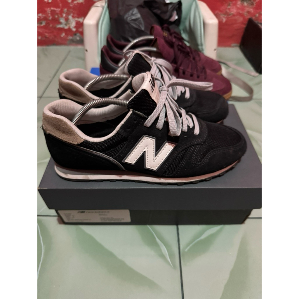 NewBalance 373