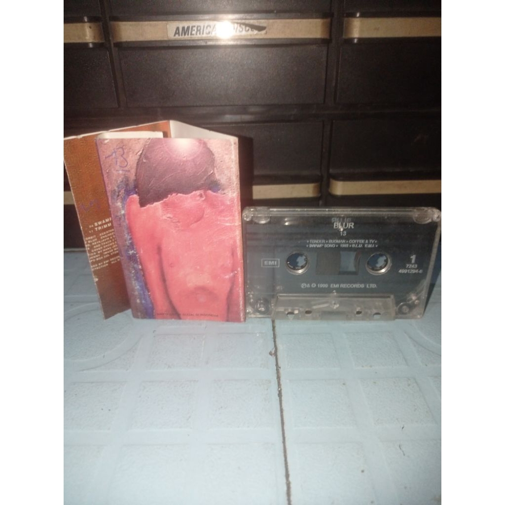 Kaset Pita Blur 13