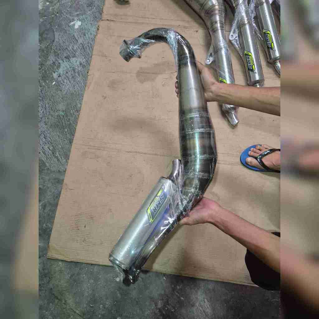 Knalpot Suzuki Satria Lumba Hiu SMR Kolong Scorpio Plat Karat
