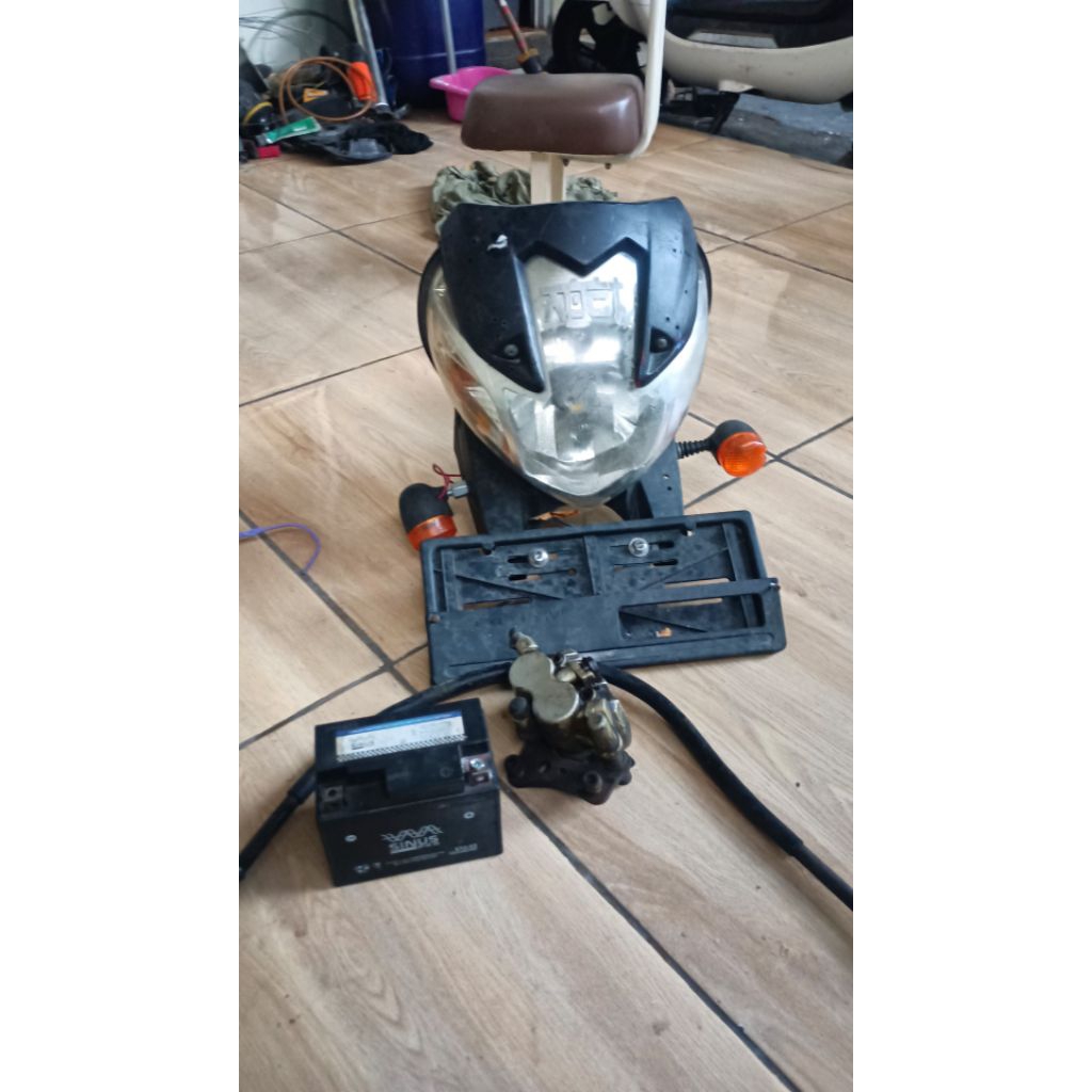 batok lampu set Kawasaki athlete