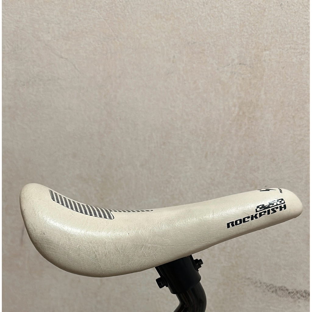 Saddle Rockfish c50 putih