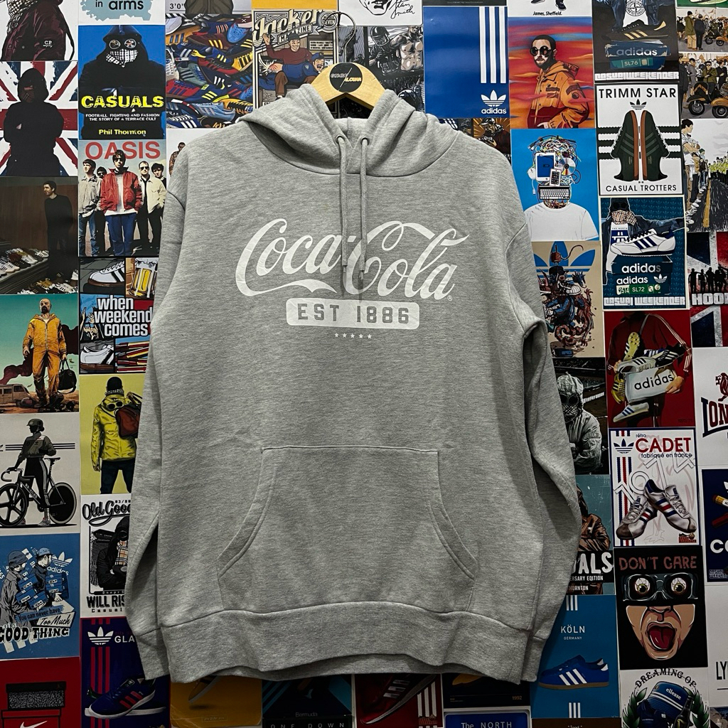 Sweater / Hoodie / Vintage / Second / COCA COLA