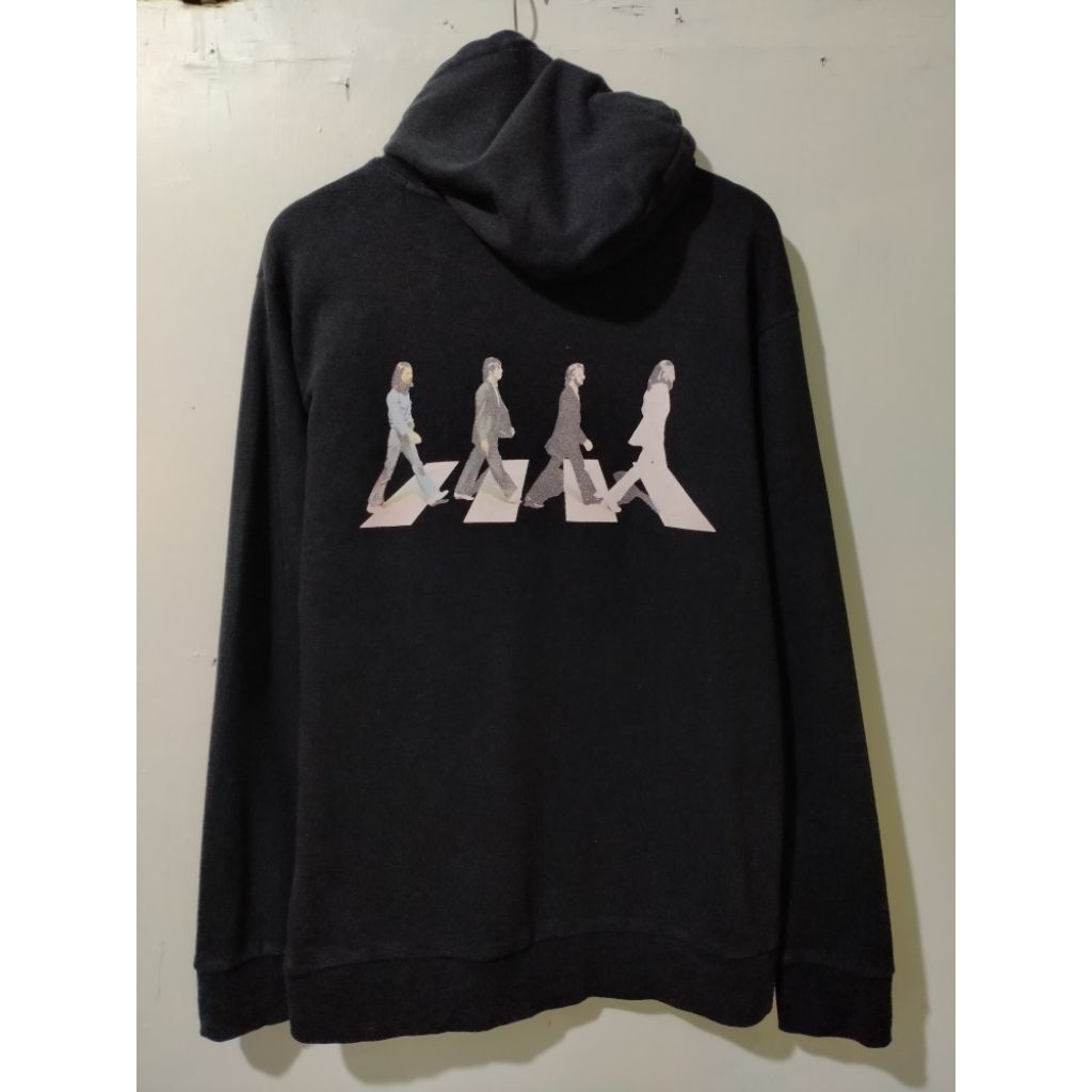 The Beatles x Daiz Pernah Dipakai Hoodie