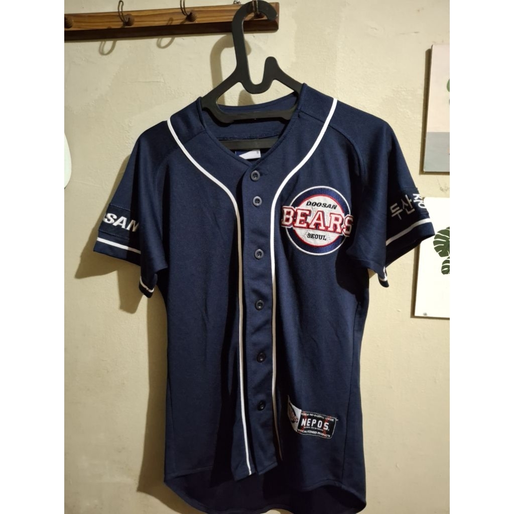Preloved jersey bears baseball