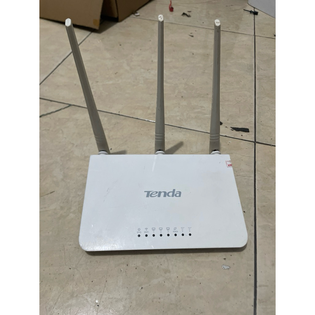 router bekas tenda f3 tplink wr820n