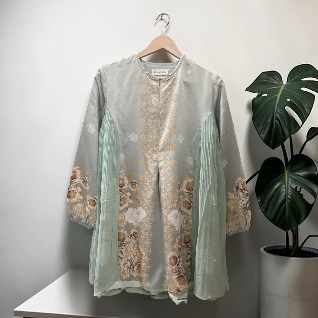 NAWASANA - Aurora Tunik - Preloved‼️