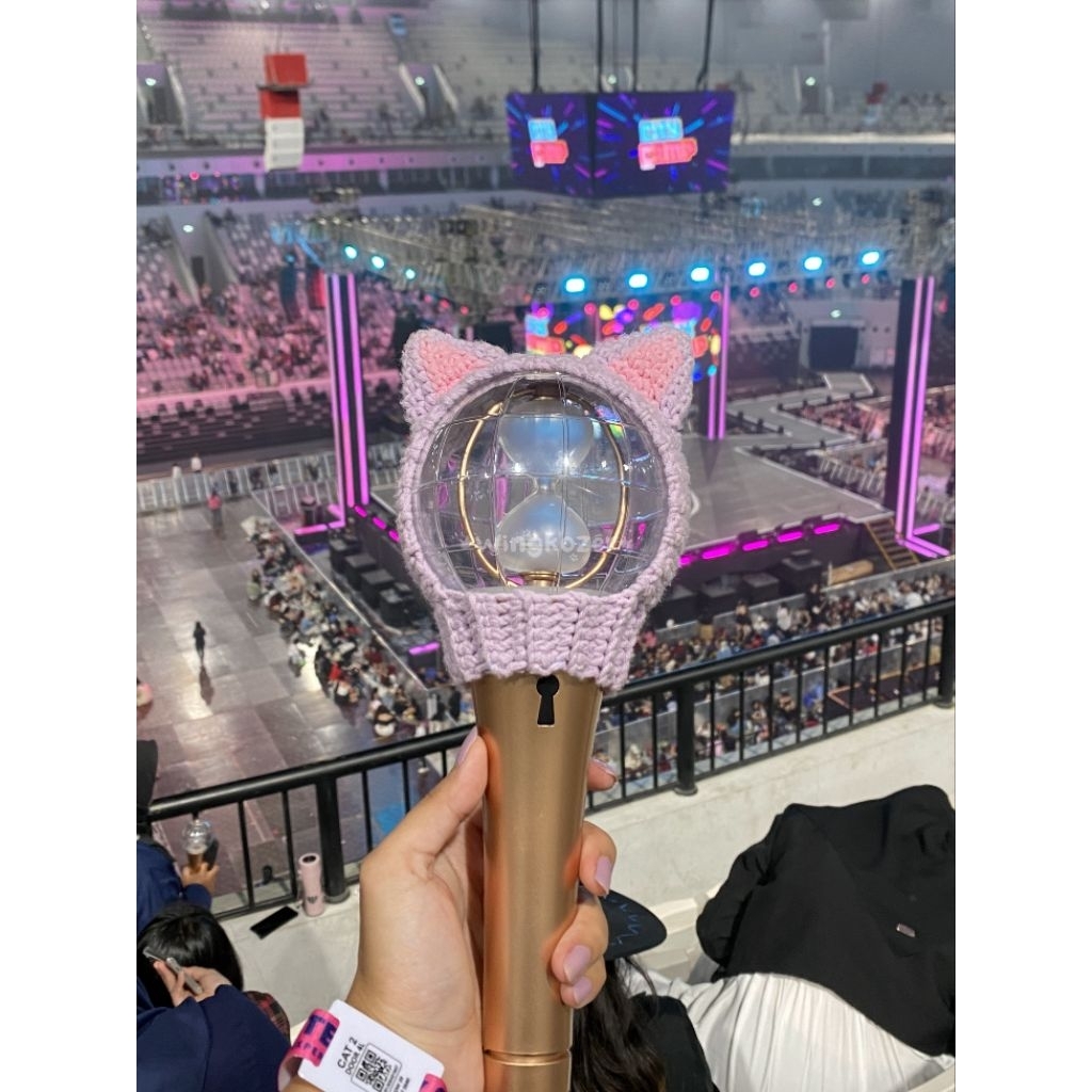 Preloved Lightstick Ateez Ver 2 Lightiny 550K [HARGA EXCLUDE ADMIN]
