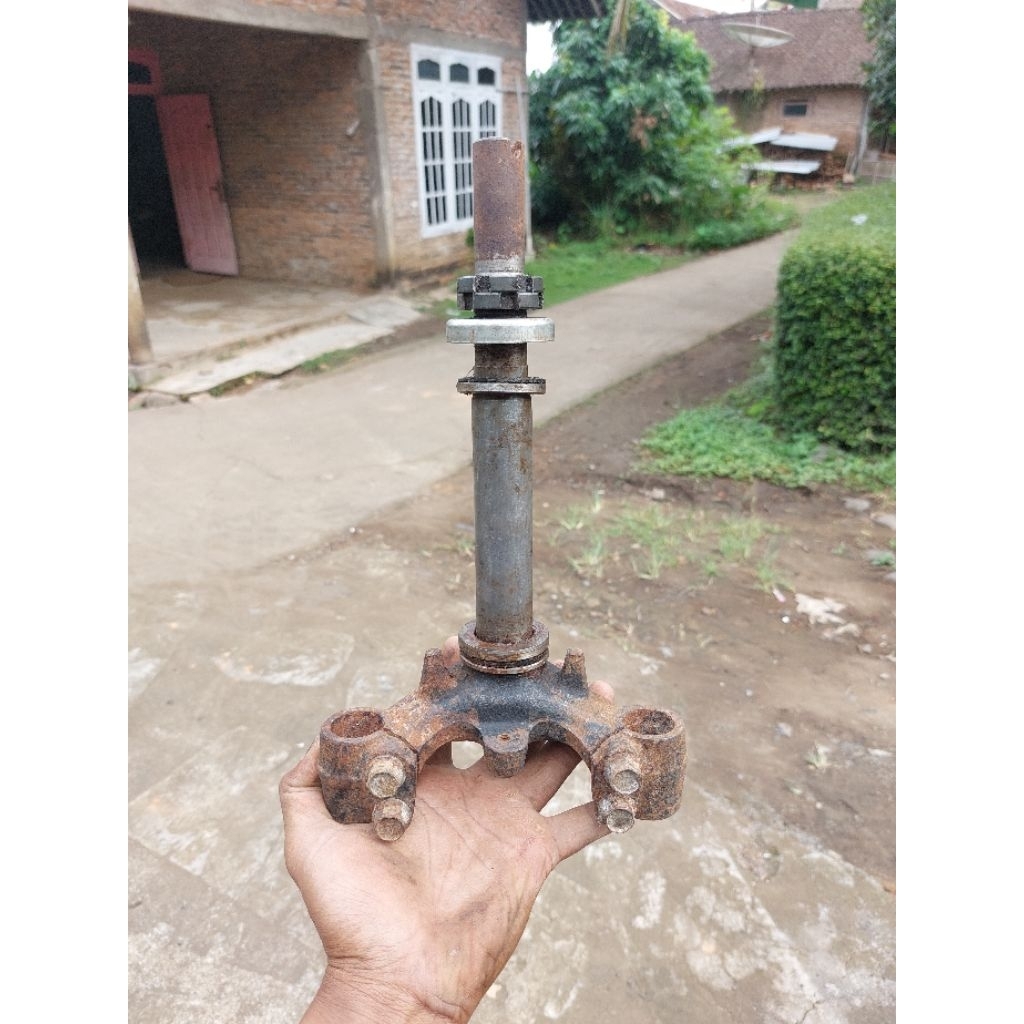 Segitiga Bawah Jupiter Z Robot Jupiter Z1 Vega ZR Original