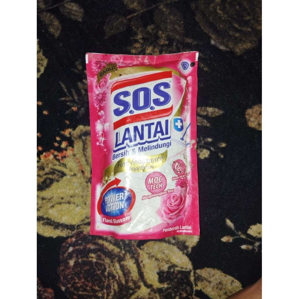 SOS PEMBERSIH LANTAI 375ML