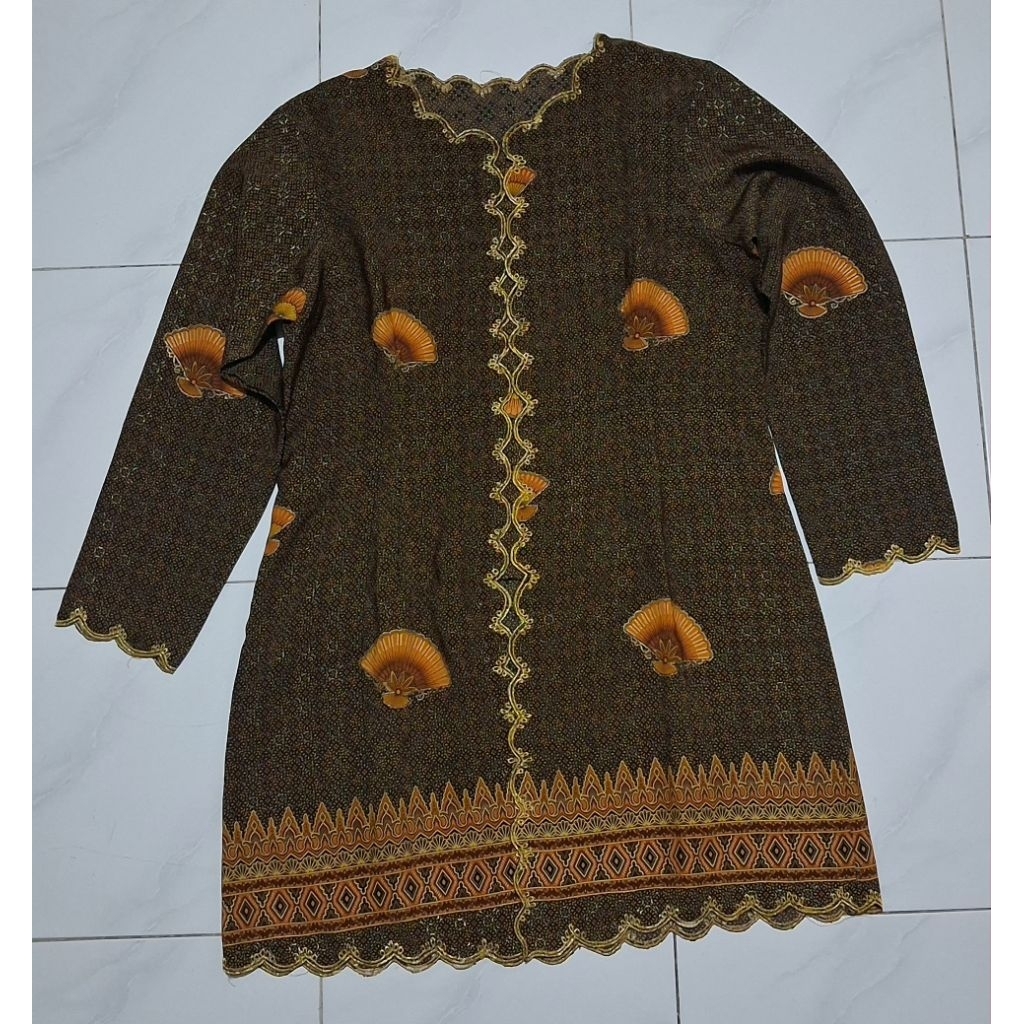 Preloved Onset Tunik Malay Batik
