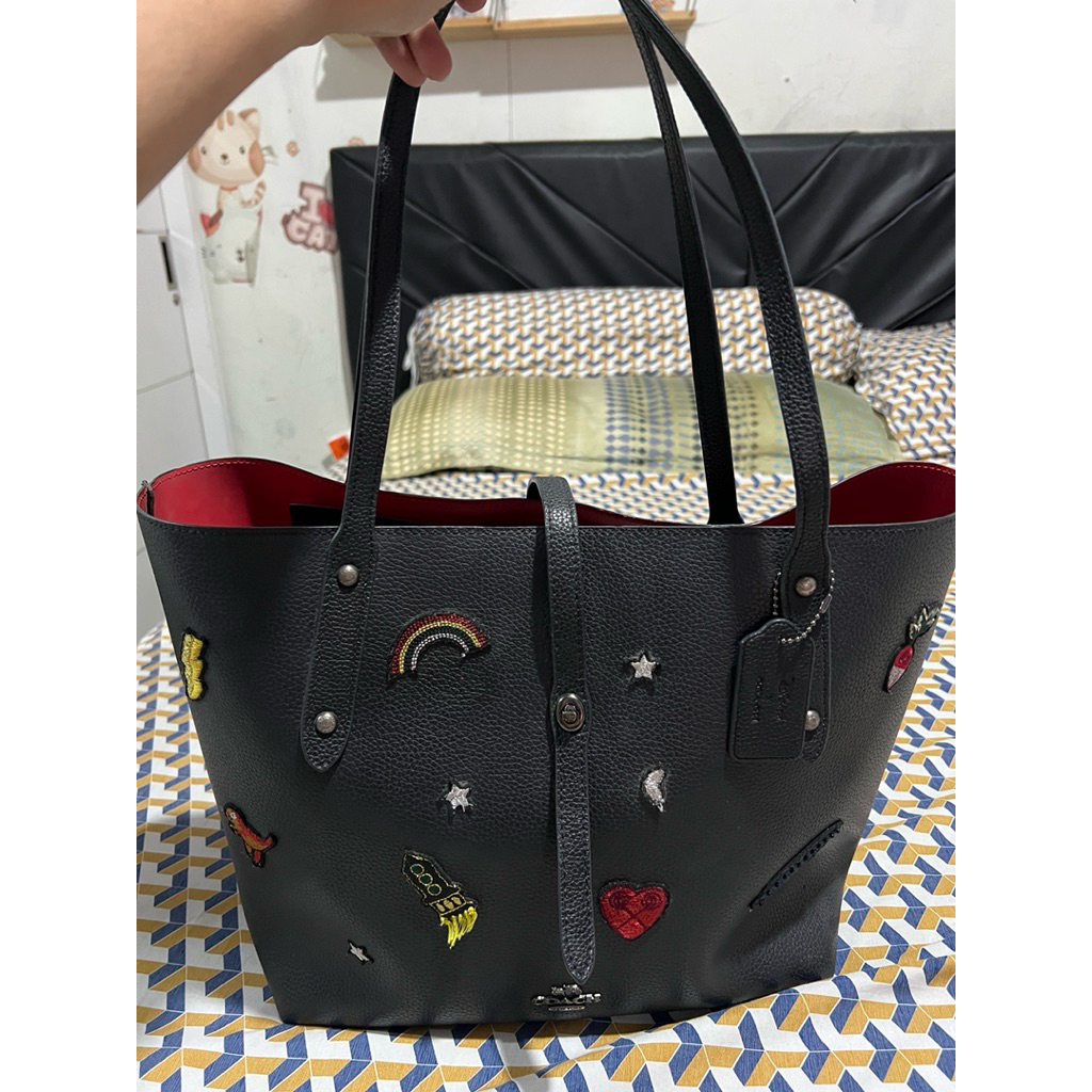 Tote coach disney