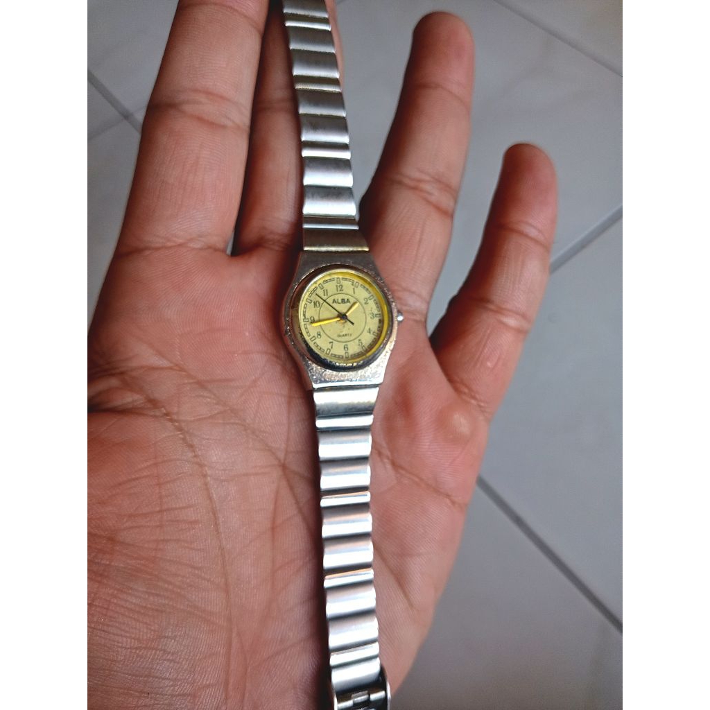 jam tangan alba vintage diameter kecil second