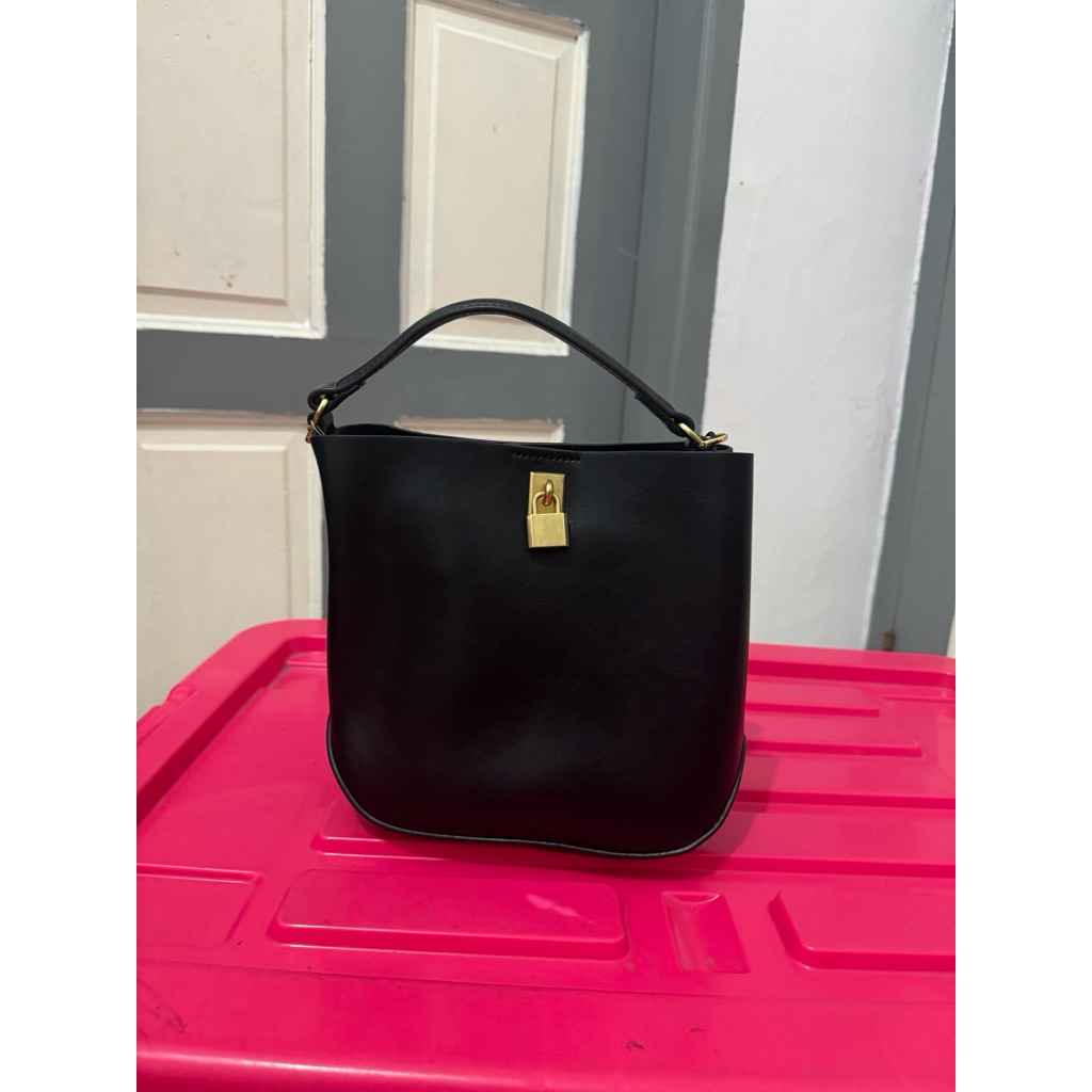 Mango Bag