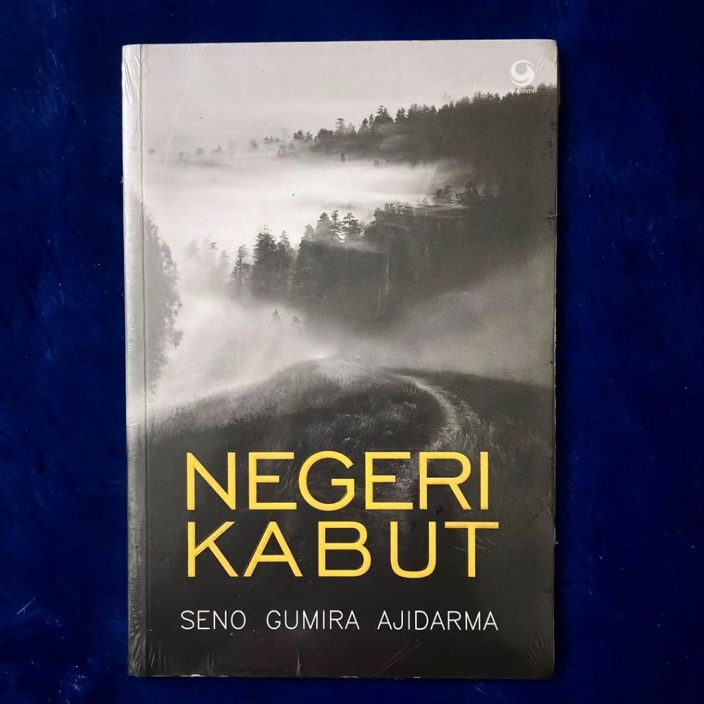 Negeri Kabut - Seno Gumira Ajidarma