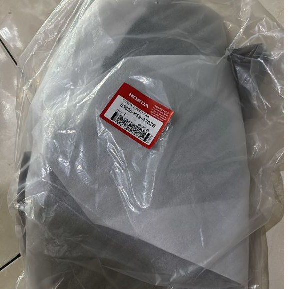 COVER SIDE BODY KIRI VARIO 150 NEW 83620-K59-A70