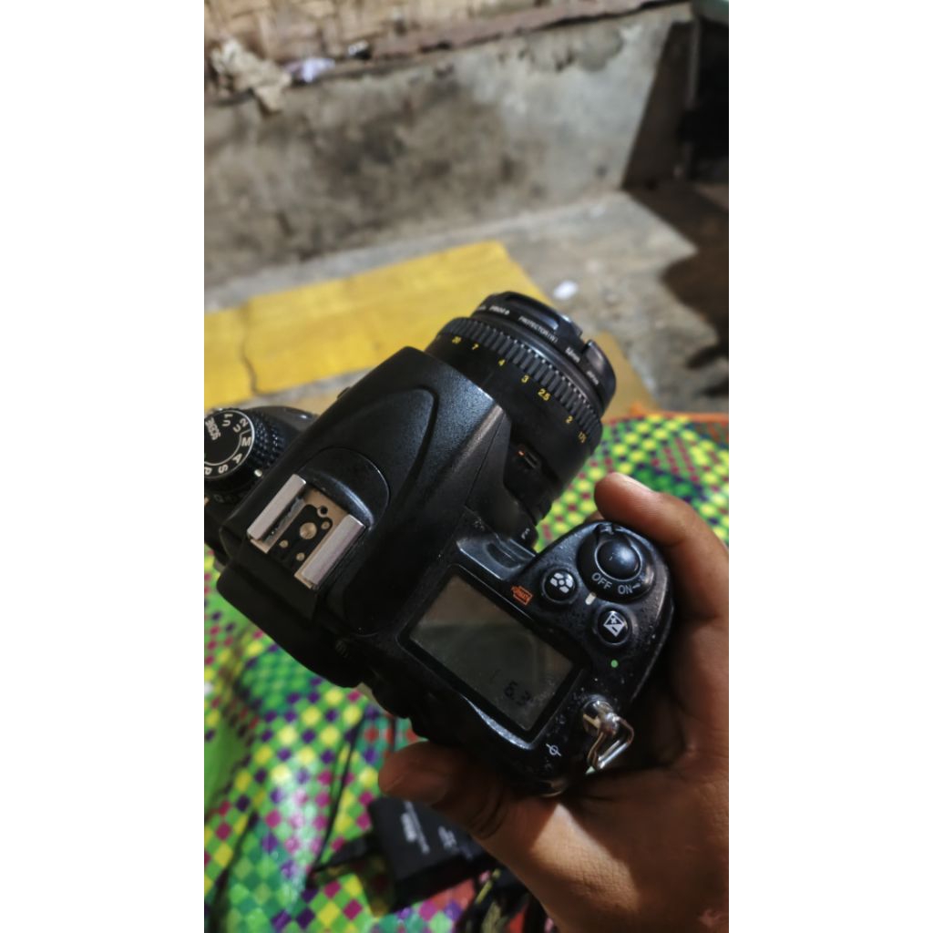 nikon d7000 plus lensa fix 50mm afd