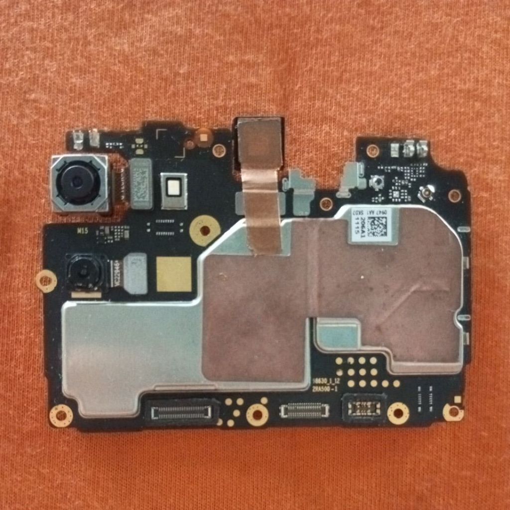 MESIN+KAMERA REALME / REALMI C11 2020 HIDUP NORMAL TANPA POLA TINGGAL PASANG RAM 2/32GB SINYAL AMAN 