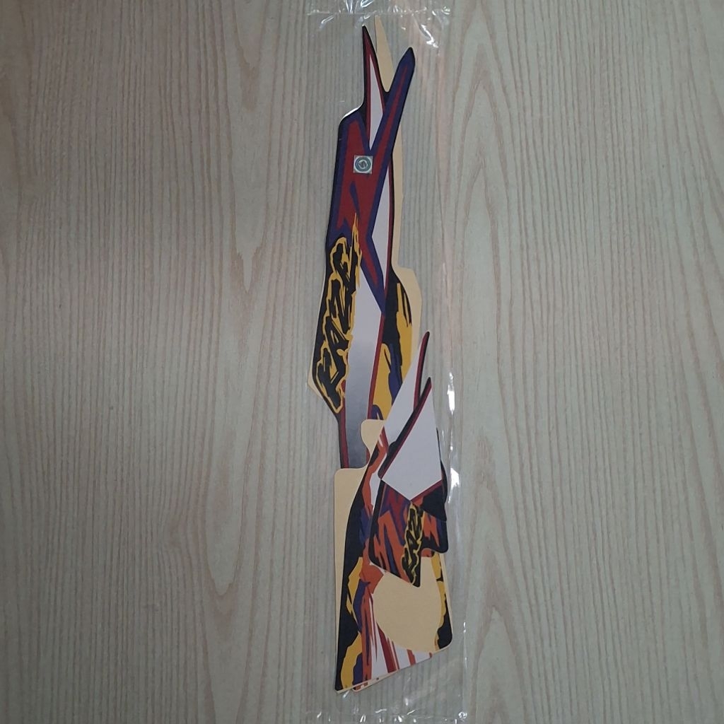 striping sticker Kawasaki KAZE R 2003 hitam orange